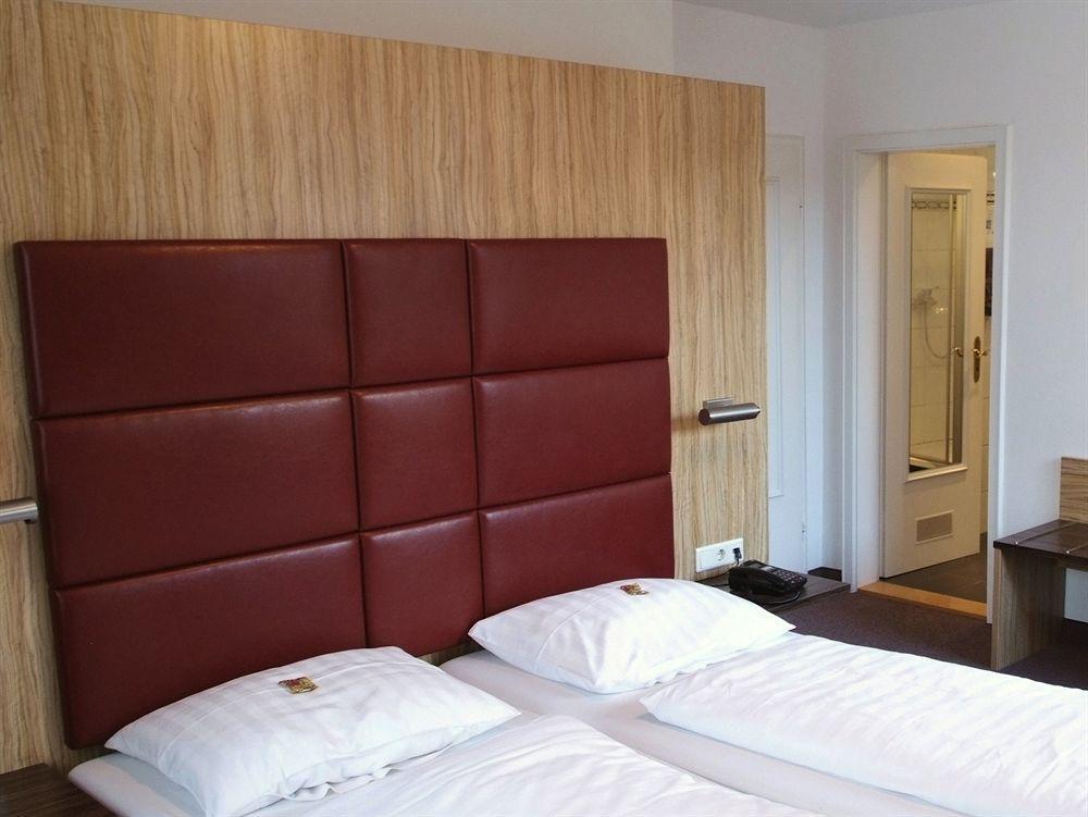 היידלברג Hotel & Gasthaus Backmulde מראה חיצוני תמונה
